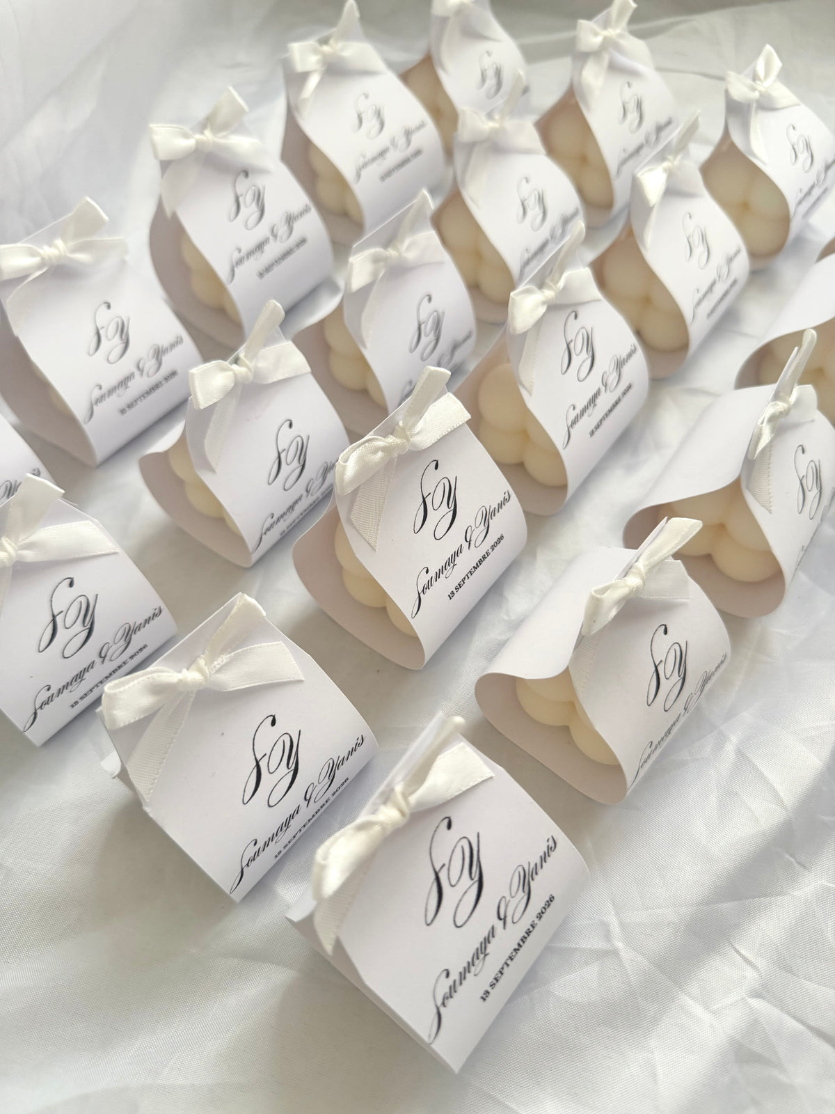 Bougies artisanales personnalisés | Modèle Mukaab ✨