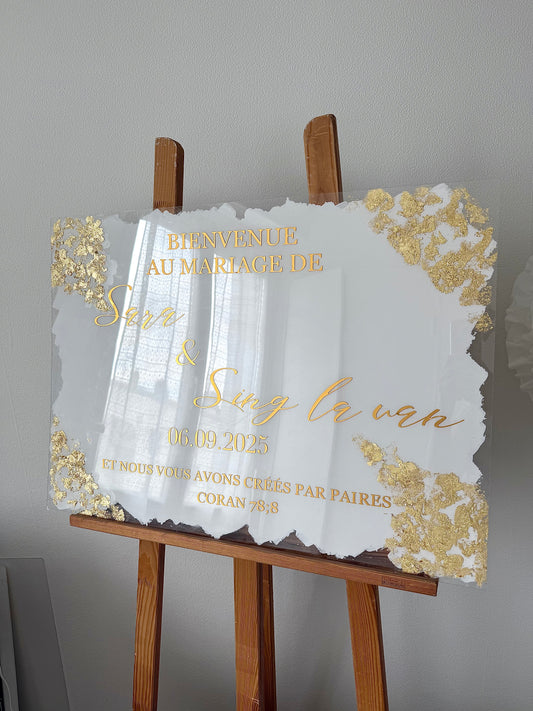 Panneau de bienvenue personnalisé en plexiglas | Modèle Zīnah ✨